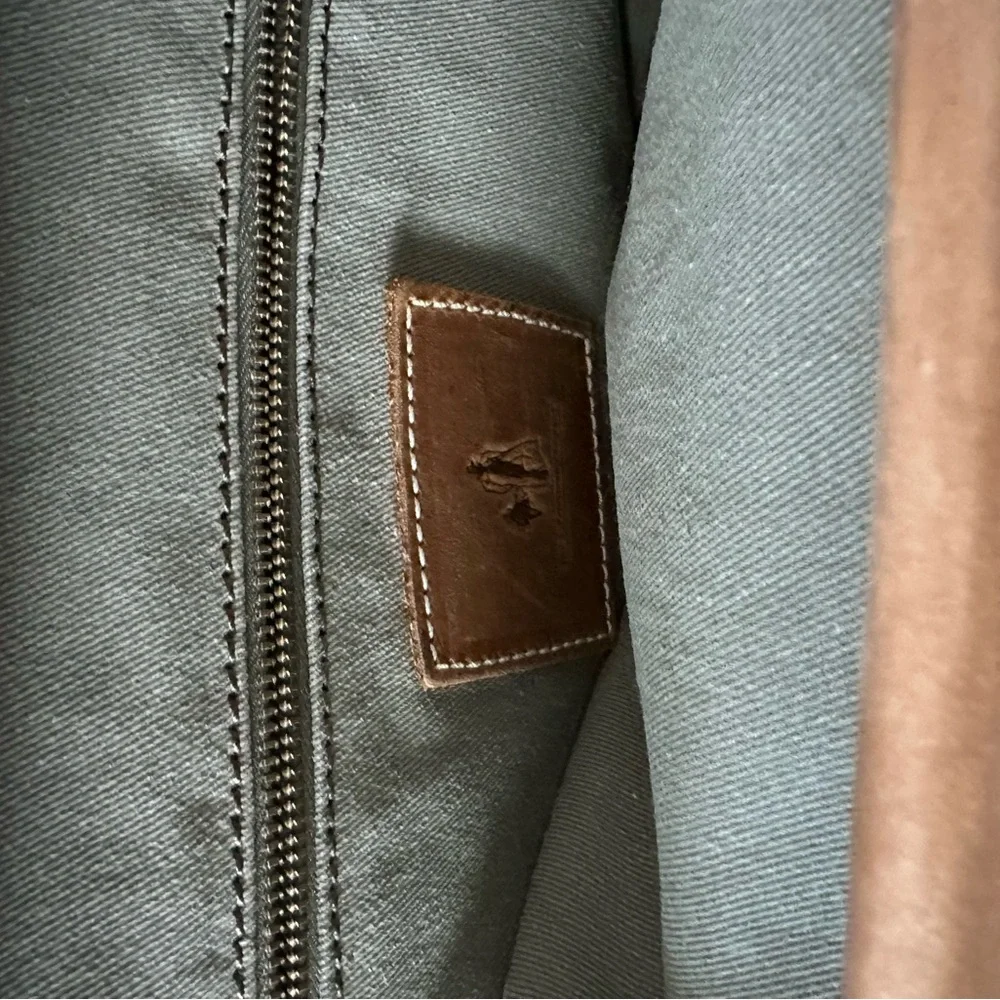 J Peterman Leather & Canvas Travel Bag - Picture 9 of 10